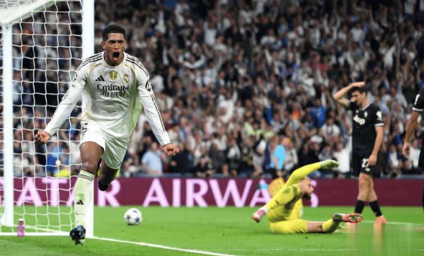 申花客战津门虎：双方均四外援出战，李可首发，阿代米替补