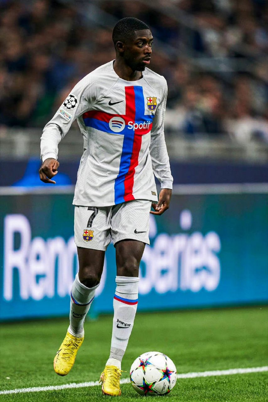 皇马vs曼城全场数据：射门8-8，控球率五五开