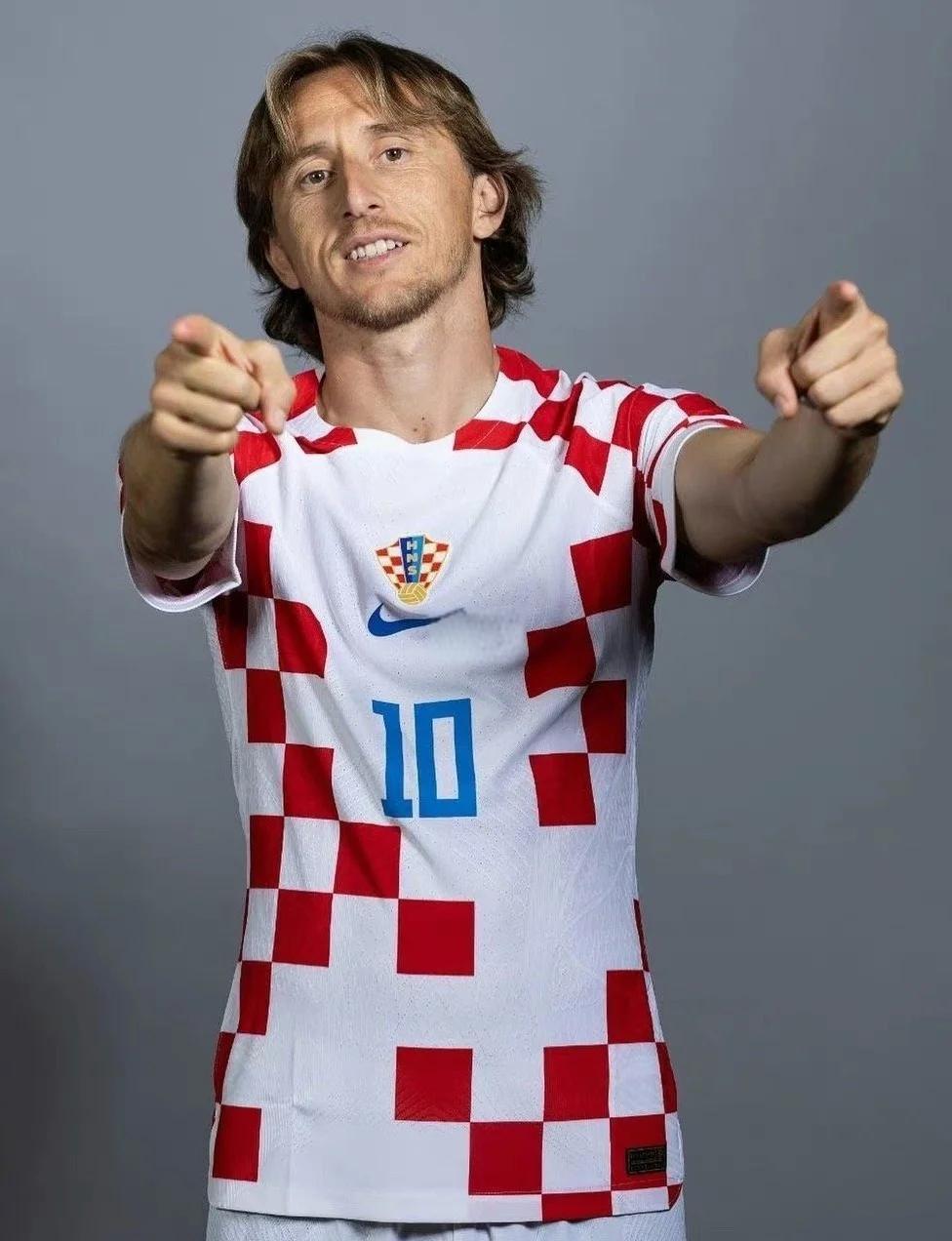 里程碑之战，恩里克迎来执教生涯第400场俱乐部赛事